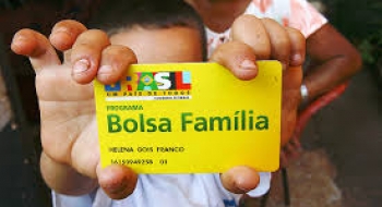 Reajuste do Bolsa Família será anunciado ainda este mês